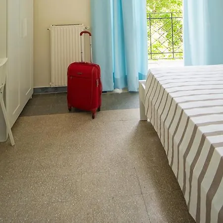 Hostel San Luigi Orione *
